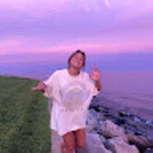 Meet your Posher, Louise